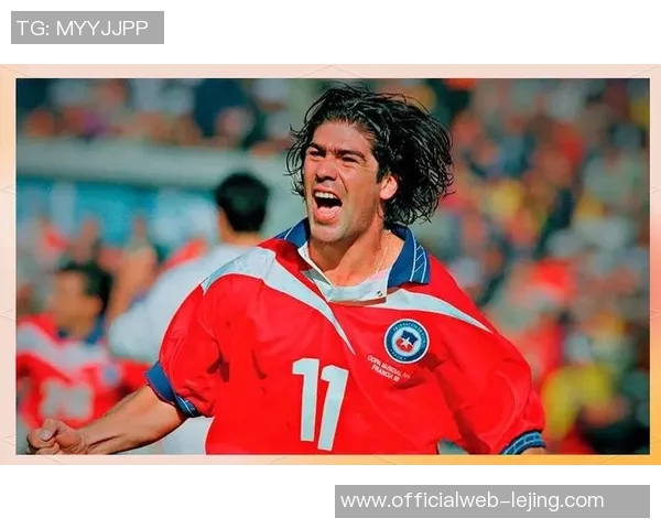 血盆大口的足球明星背后隐藏的传奇故事与不为人知的奋斗历程